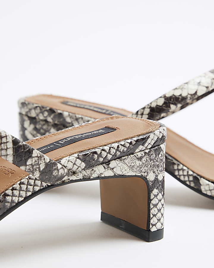 Beige leather kitten heel mule sandals