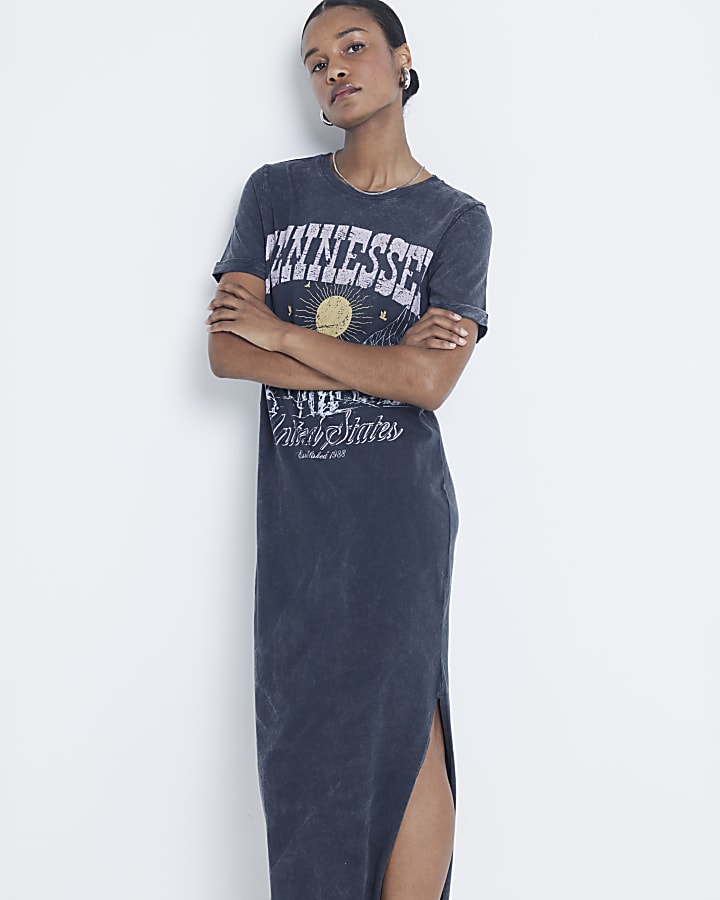 Grey western graphic t-shirt midi dress