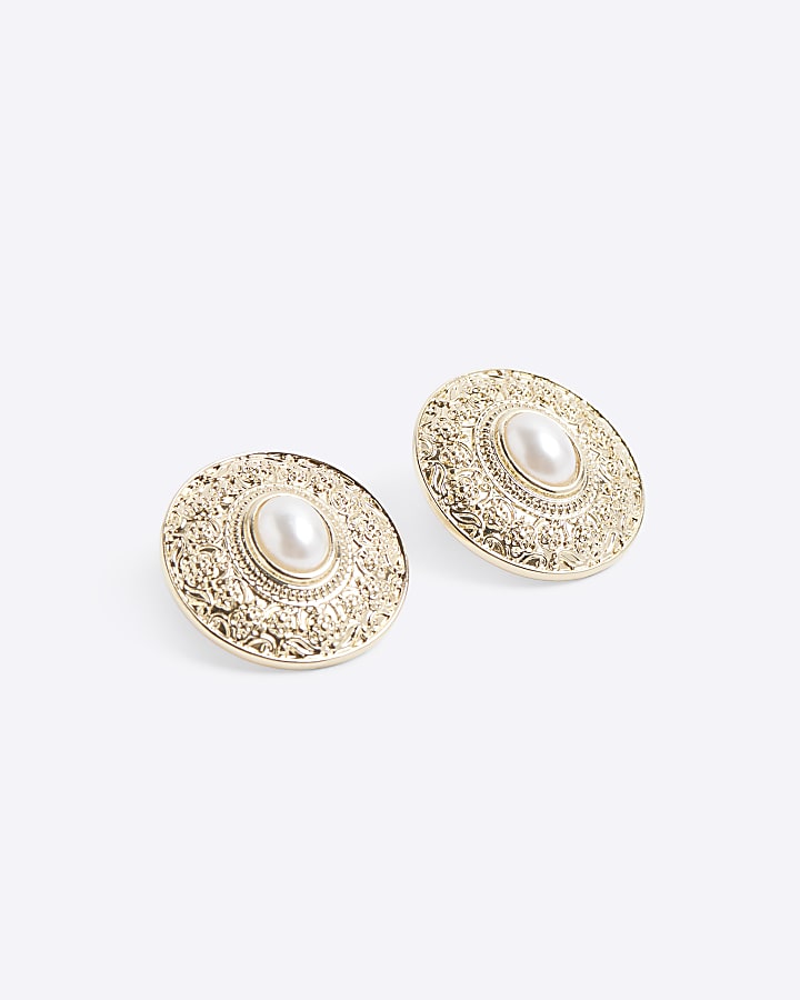 Gold pearl stud earrings