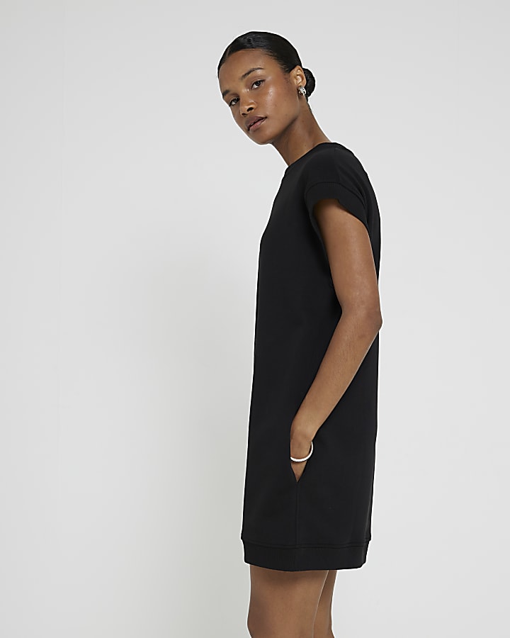 Black sleeveless sweatshirt mini dress