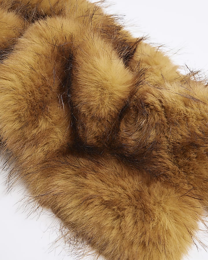 Brown Faux Fur Collar Scarf