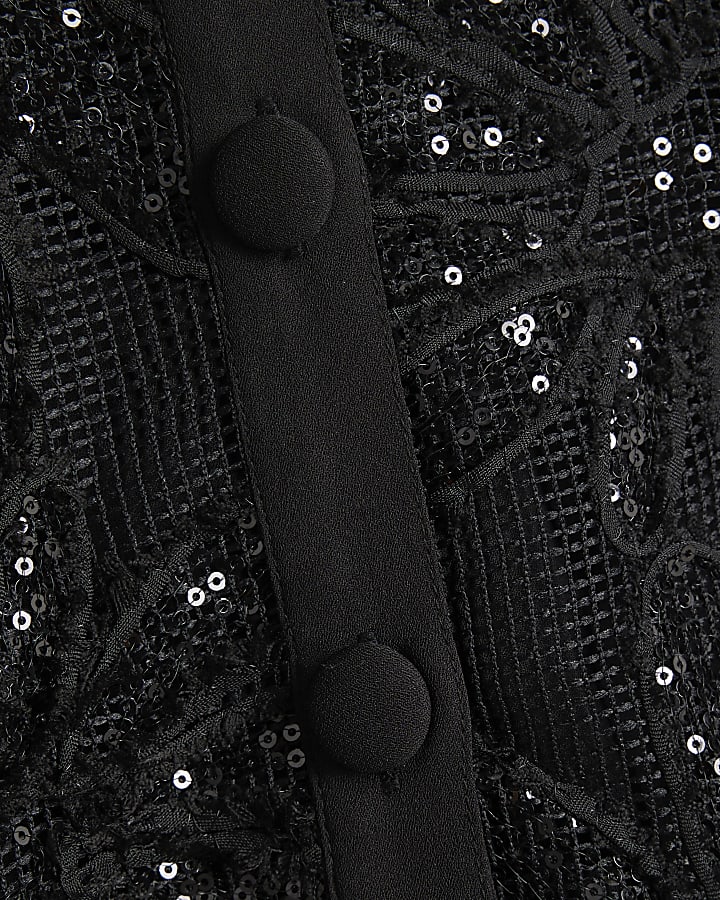 Black Short Sleeve Floral Sequin Shirt