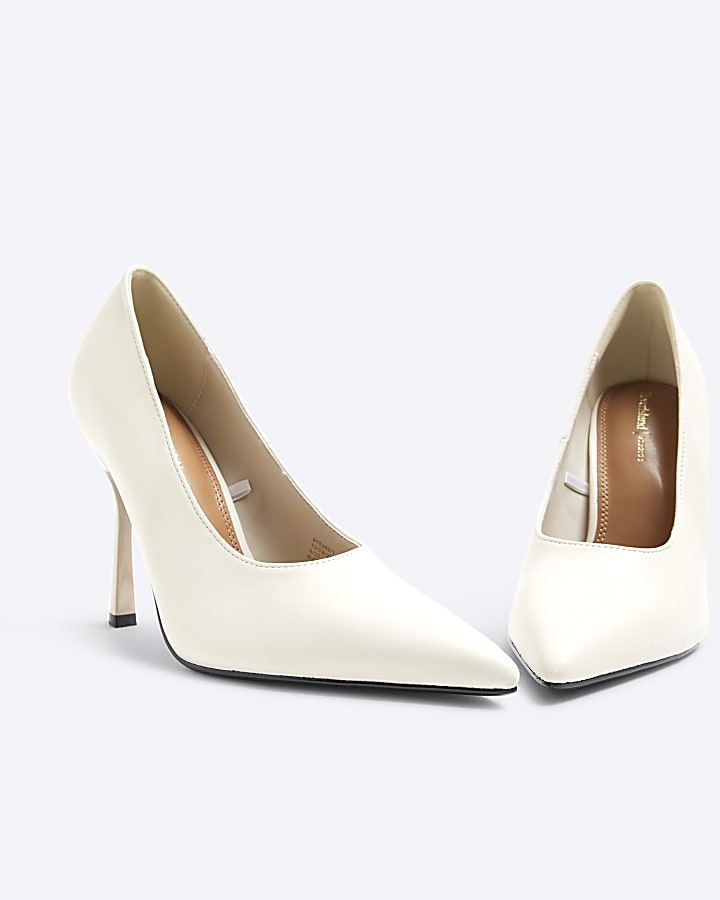 Cream Heeled Court Shoes