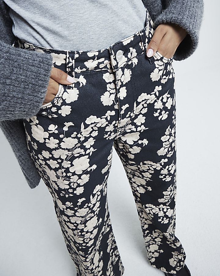Petite Black Relaxed Straight Floral Jeans