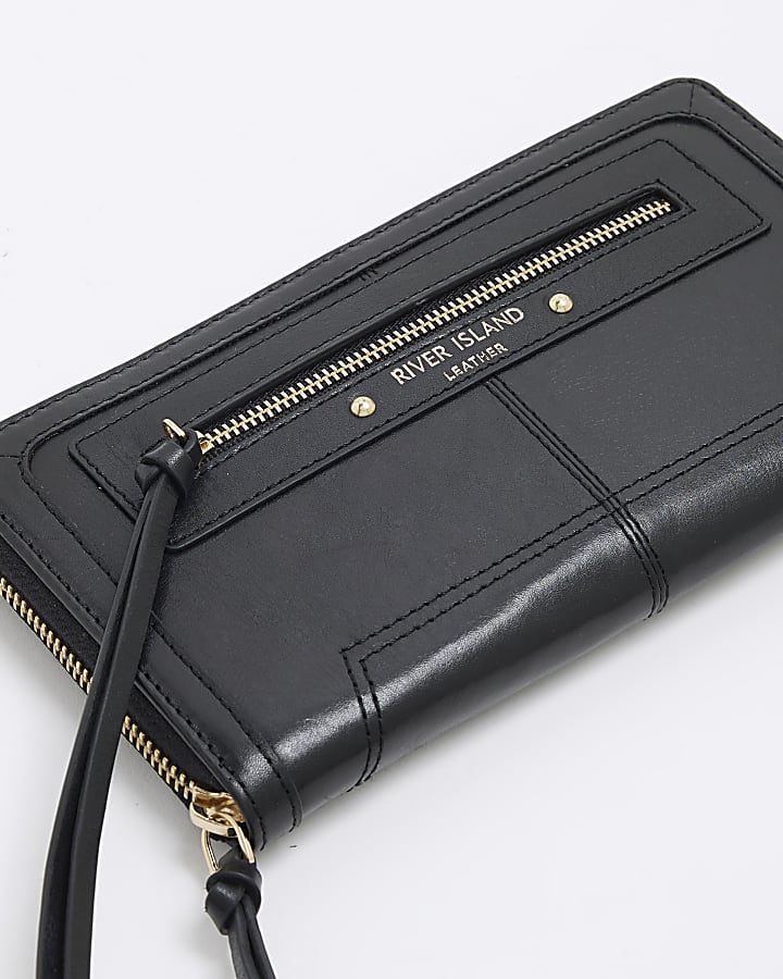 Black Leather Zip Around Pouch