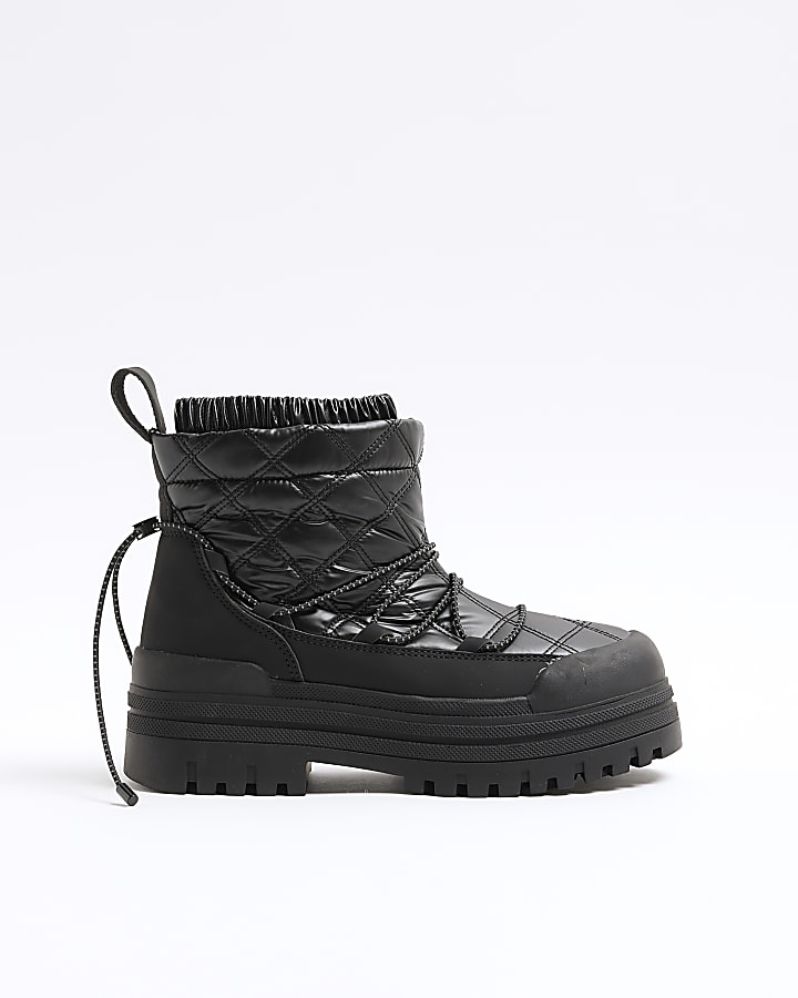 Black Chunky Snow Boots