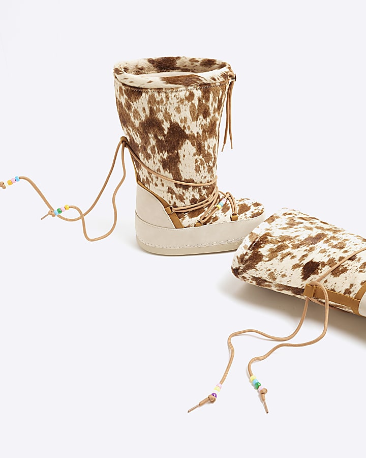 Beige Leather High Leg Cow Print Ski Boots