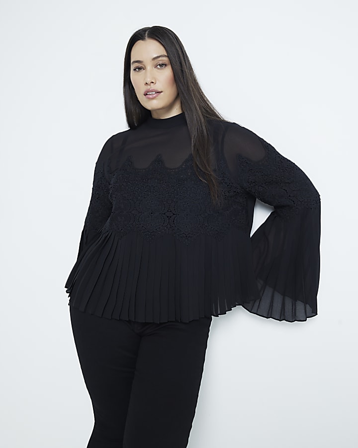 Plus Black Lace Applique Pleated Blouse