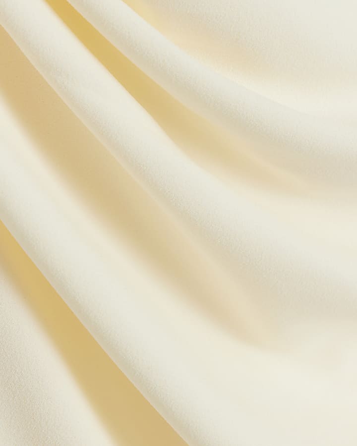 Plus Cream Off Shoulder Asymmetric Drape Top
