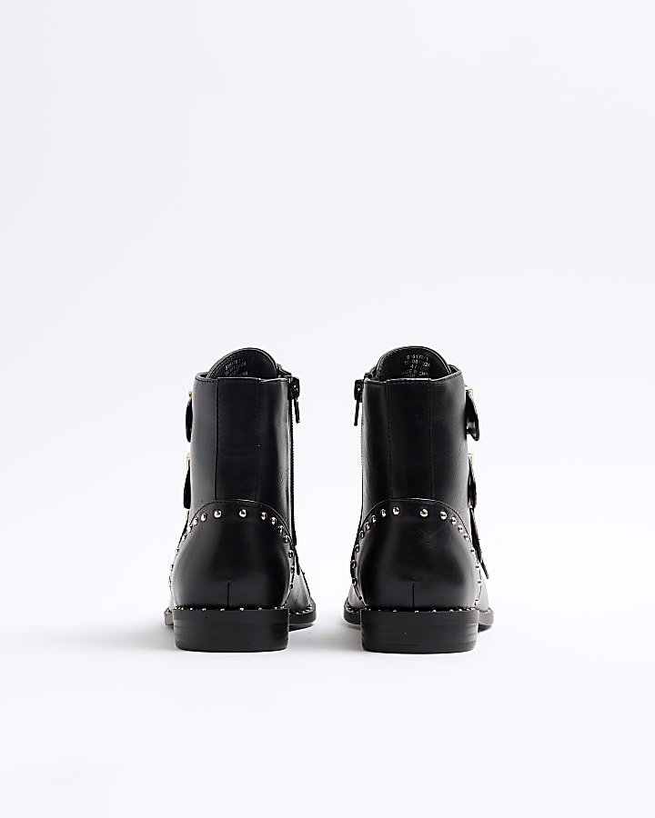 Black Stud Buckle Boots