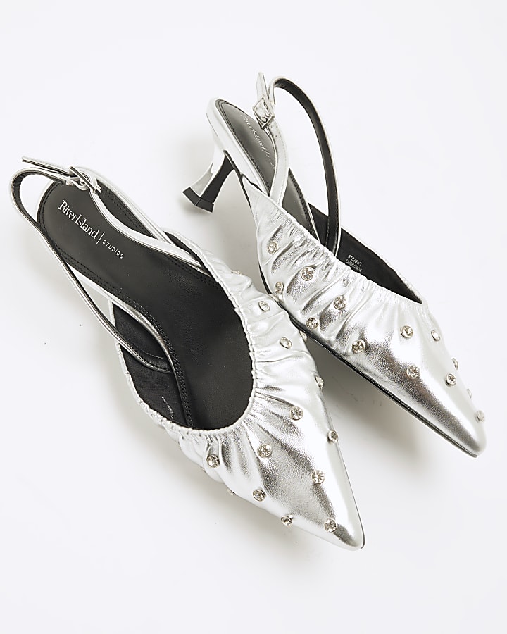 Silver Sling Back Court Stud Shoes