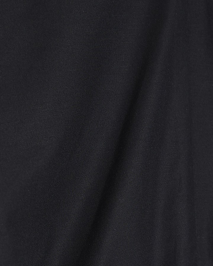 Black Bubble Hem Top