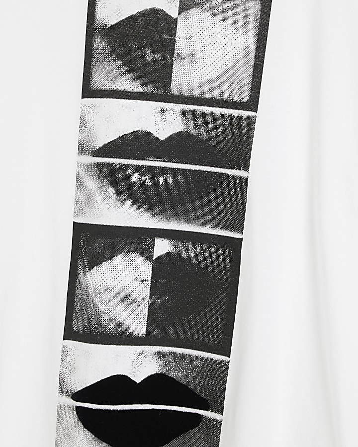 Plus white bitmap graphic print t-shirt