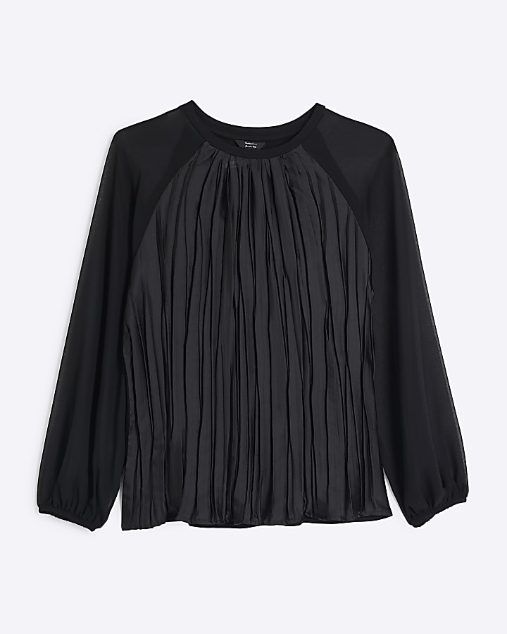 Black Crinkled Long Sleeved Top