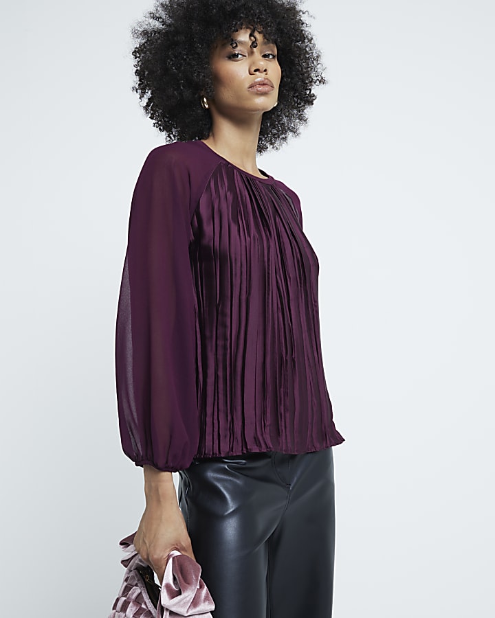 Red Crinkled Long Sleeved Top