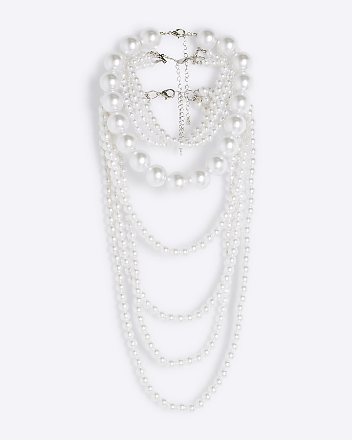 White pearl multirow necklace