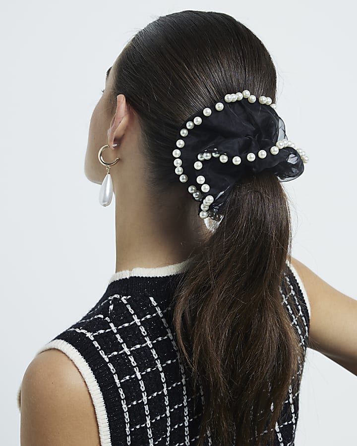 Black Pearl Scrunchie