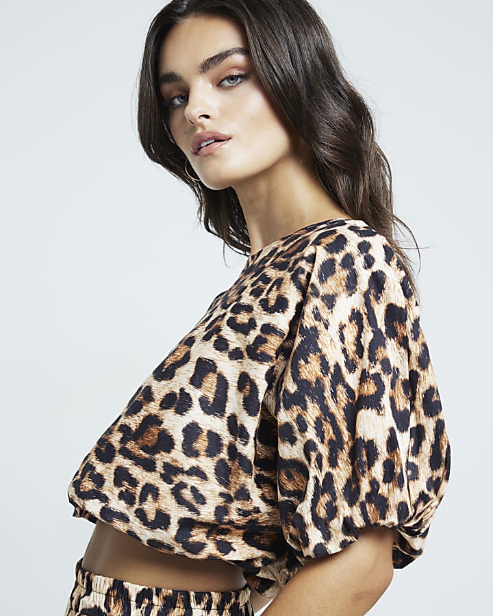 Beige Leopard Print Bubble Hem Crop Top