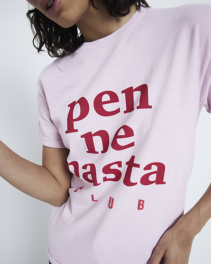 Pink pasta slogan graphic t-shirt