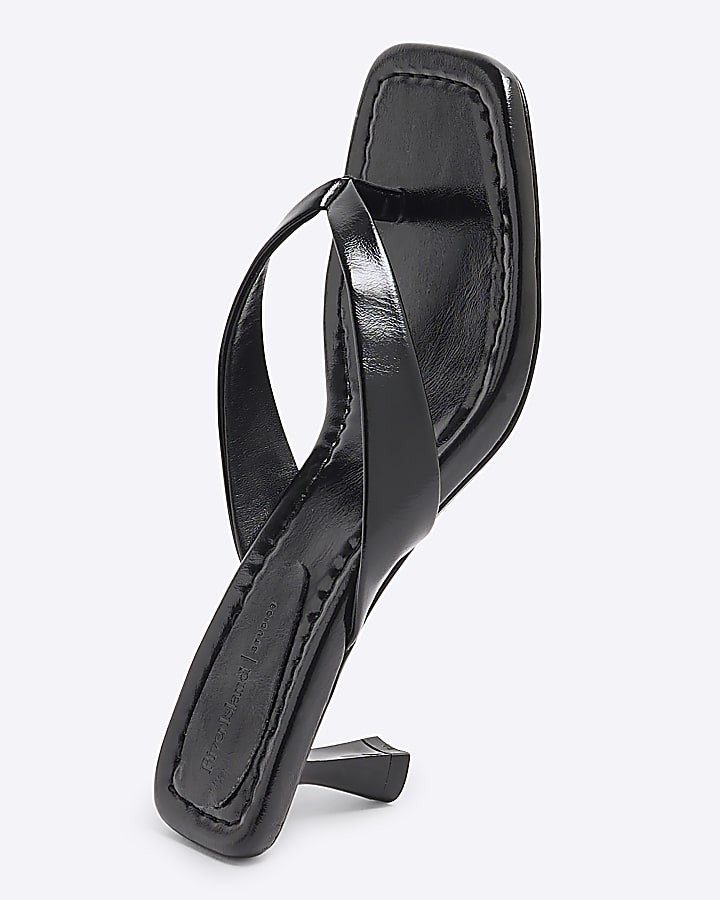 Black Toe Thong Heeled Sandals