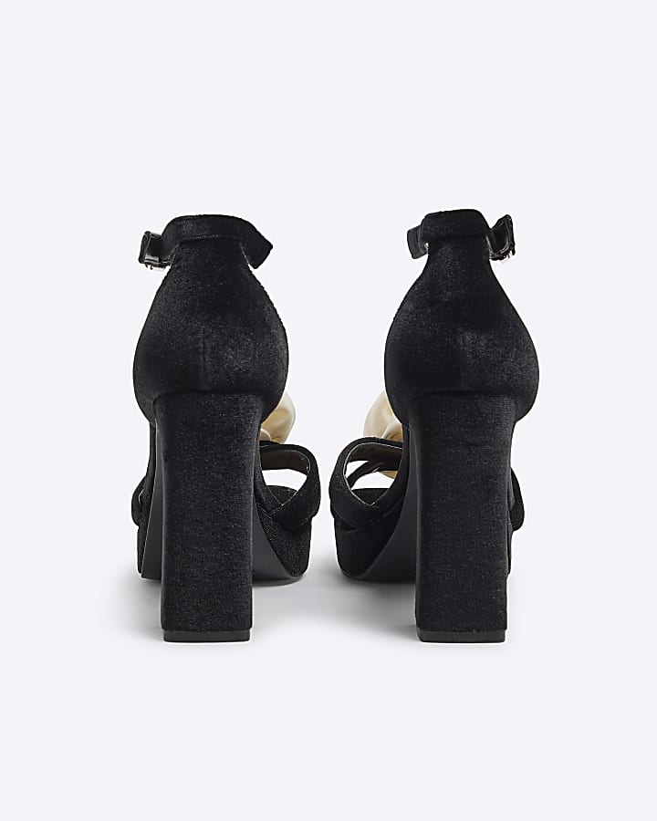 Black Closed Back Corsage Platform Sandals