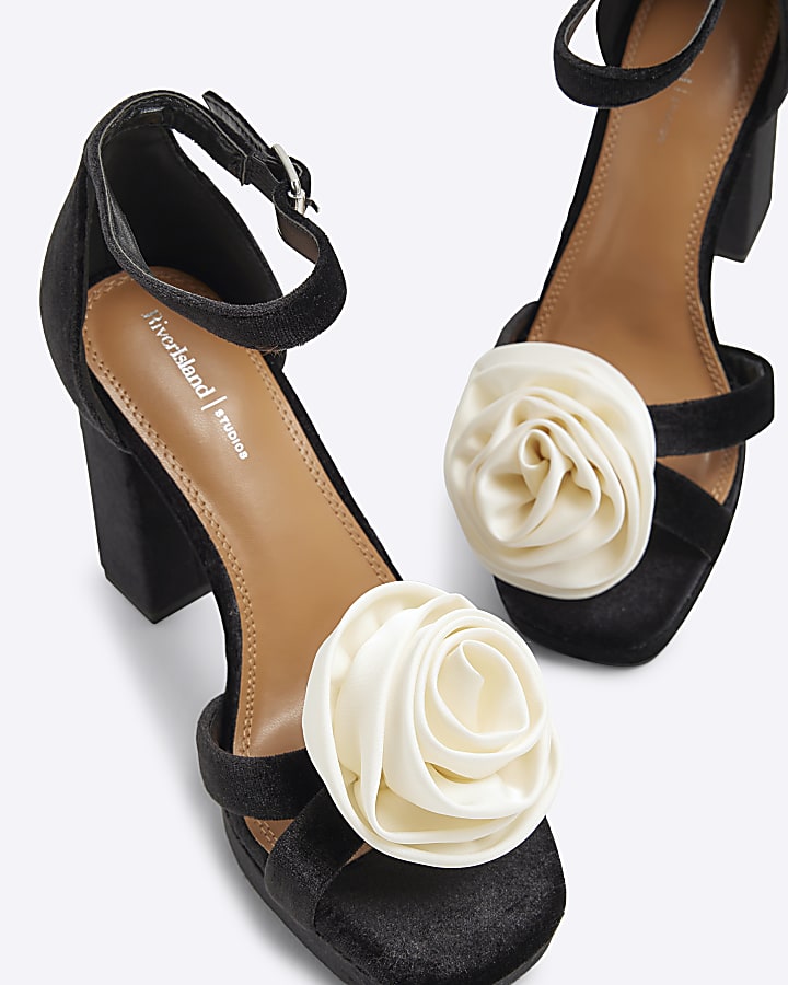 Black Closed Back Corsage Platform Sandals