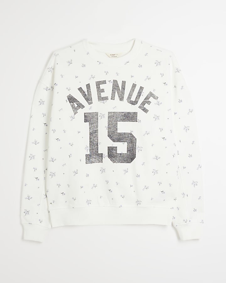 White Long sleeve floral Sweatshirt