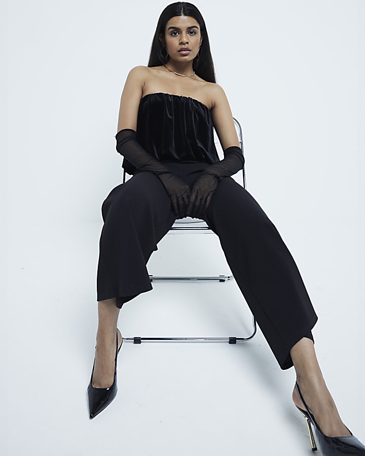 Petite Black Velvet Bubble Bandeau Jumpsuit River Island