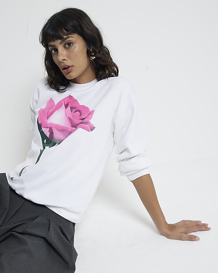 White Rose Graphic Sweatshirt