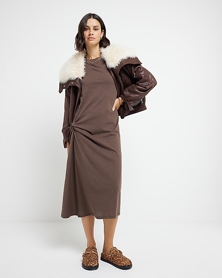 Brown side knot t-shirt midi dress