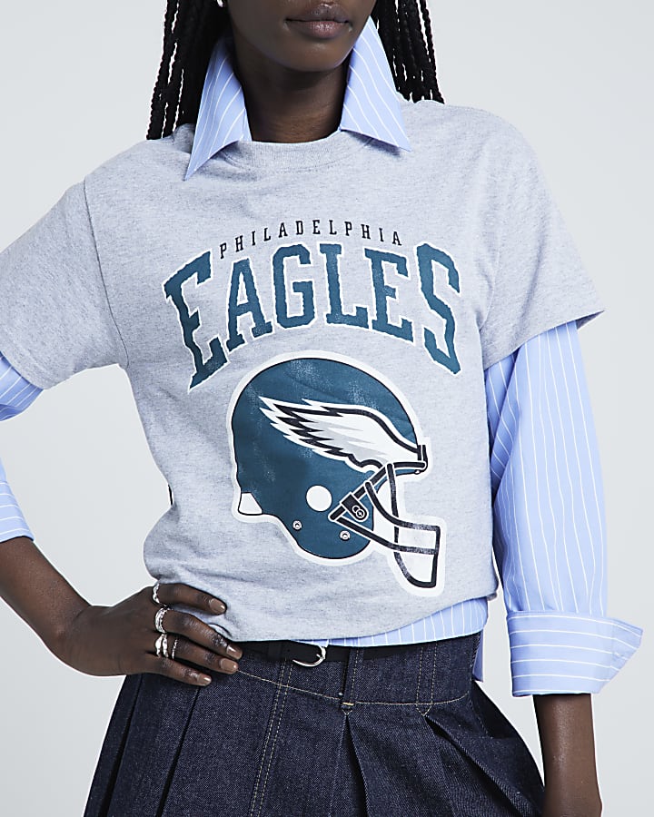 Grey NFL Eagles graphic t-shirt