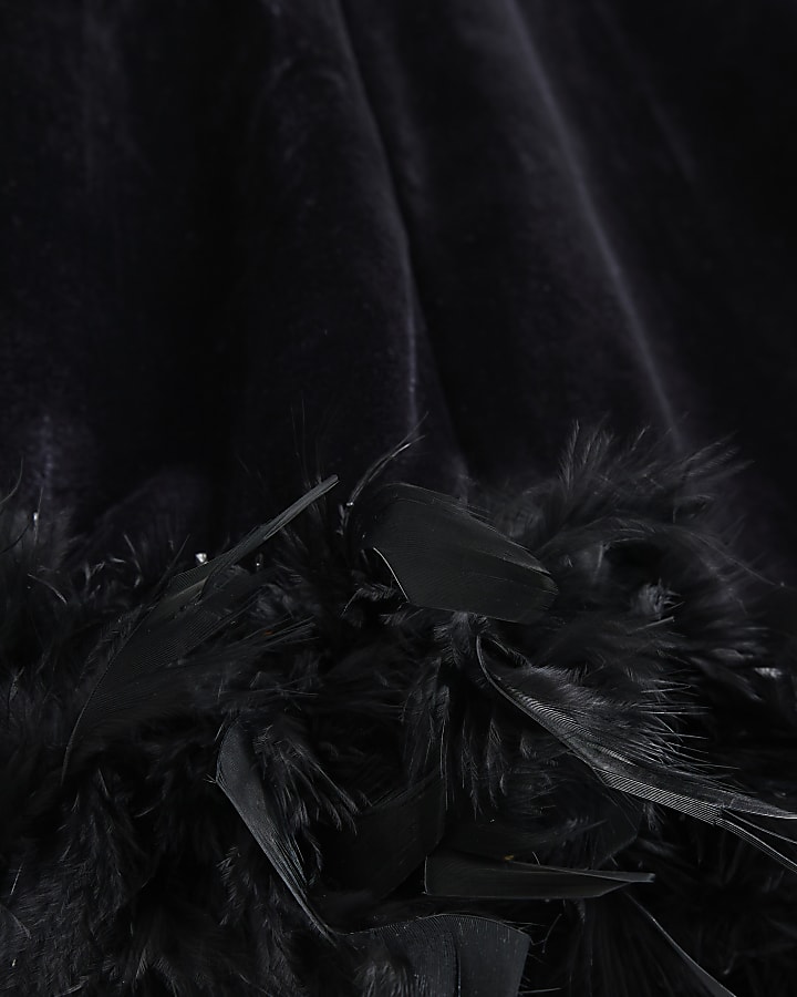 Plus Black Velvet Feathered Hem Dress