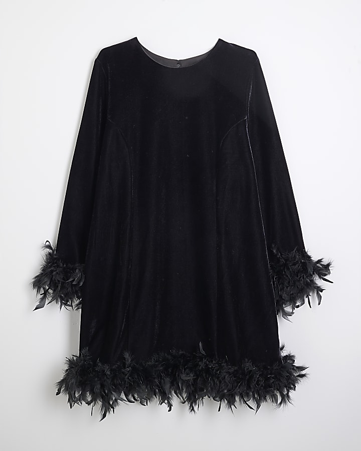 Plus Black Velvet Feathered Hem Dress