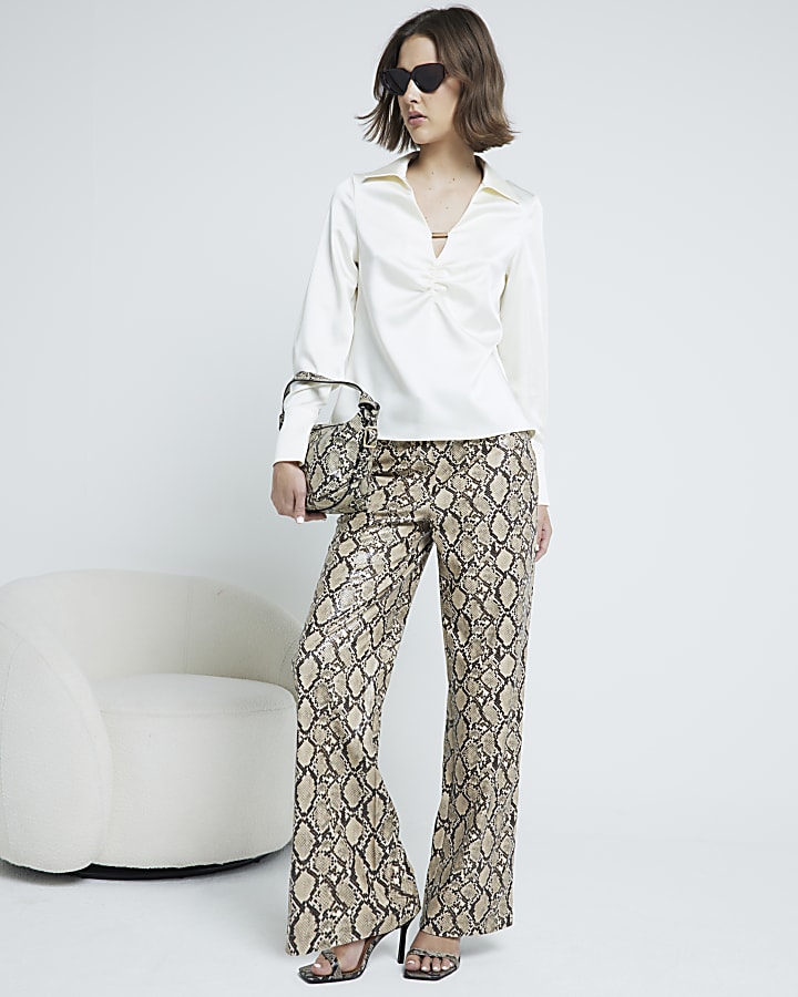 Cream Ruched Long Sleeve Blouse