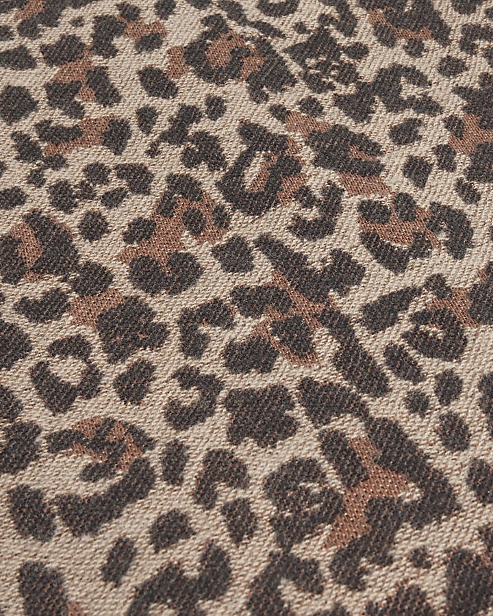 Brown blanket stitch leopard scarf