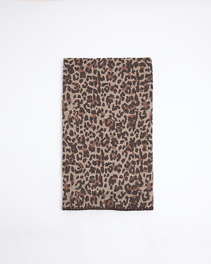 Brown blanket stitch leopard scarf