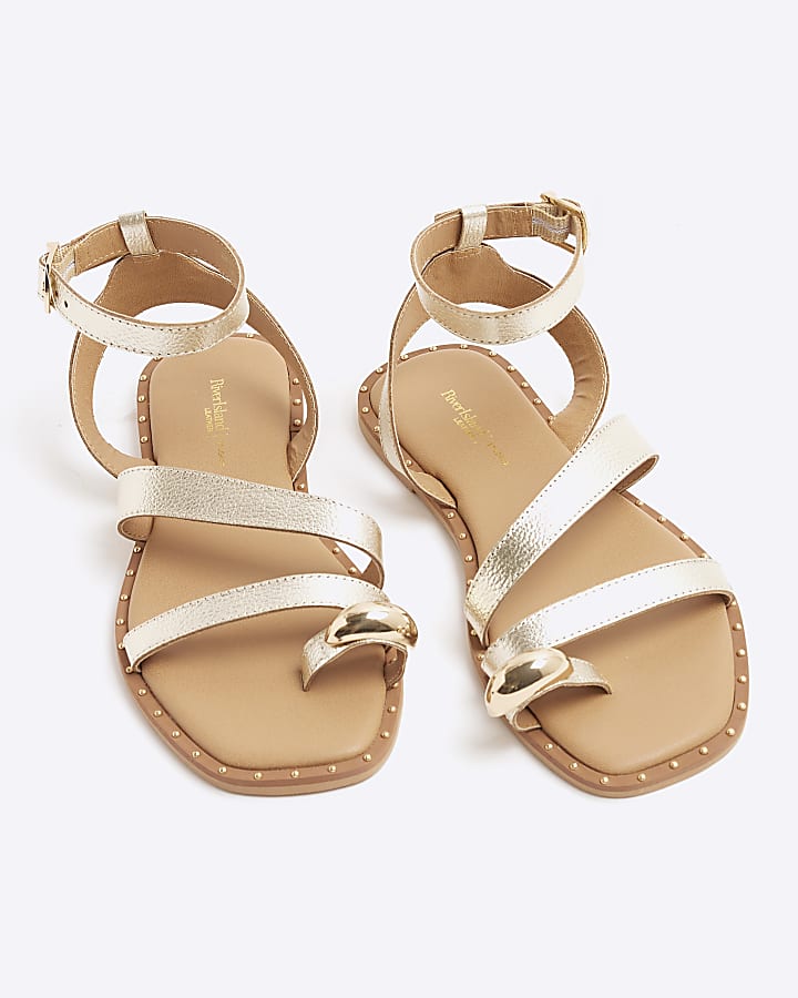 Gold Studded Toe Clip Sandals