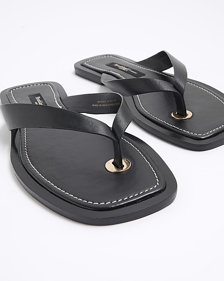 Black Leather Flat Sandals