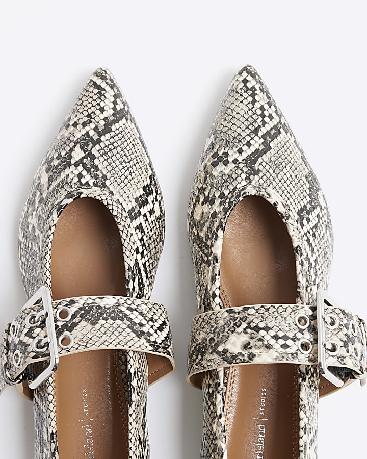 Grey Snake Print Pointed Mary Jane Shoes