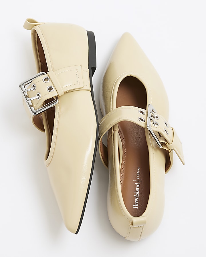 Beige Pointed Buckle Mary Jane Shoes