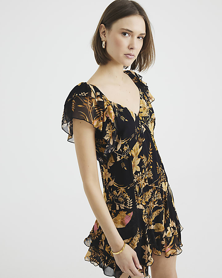 Black Short Sleeve Floral Shift Dress