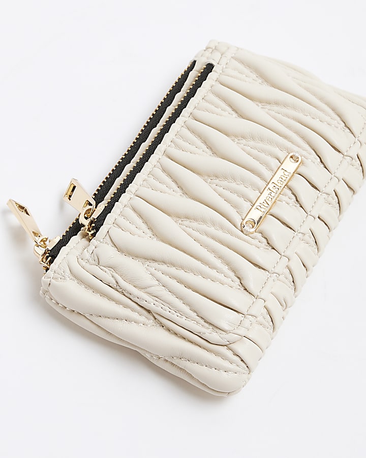 Cream Scrunch Quilted Pouch Purse