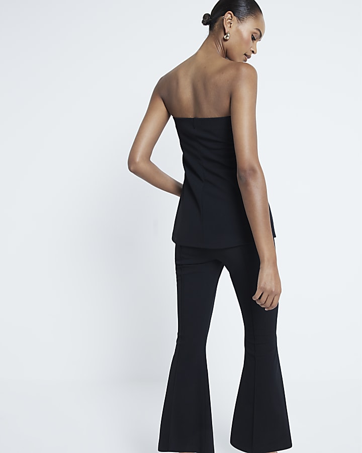 Black cropped pull on trousers