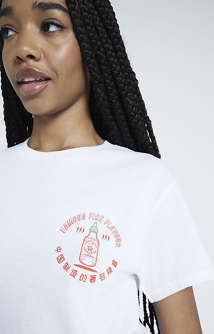 White siracha graphic boyfriend t-shirt
