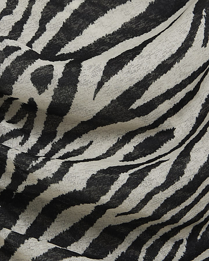 Black Long Sleeve Zebra Print Mesh Top