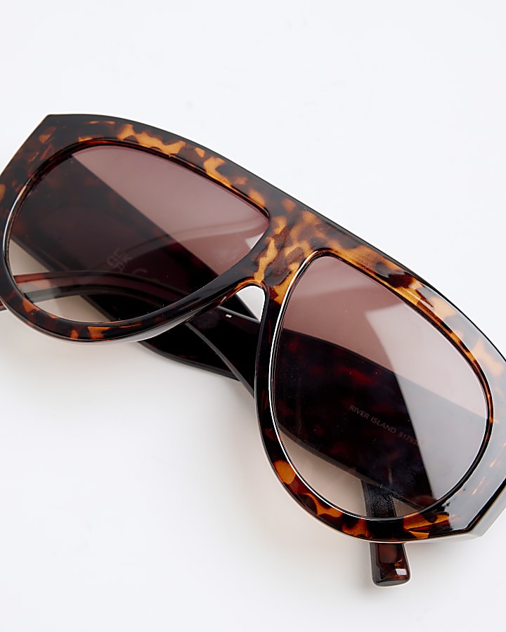 Tortoiseshell Chunky Aviator Sunglasses