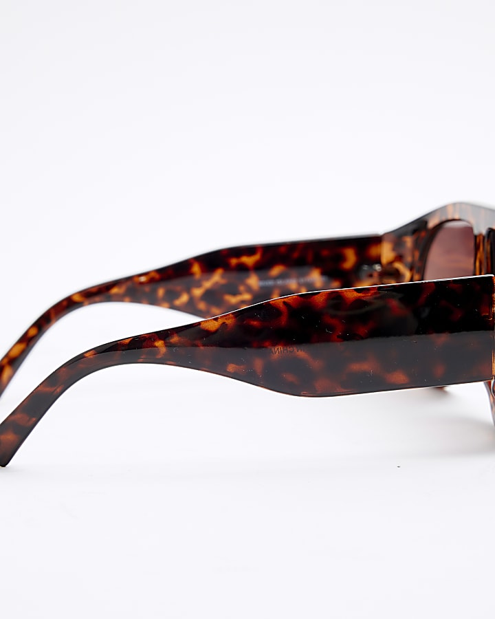 Tortoiseshell Chunky Aviator Sunglasses