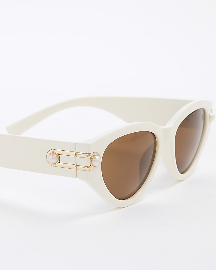 White Slim Pearl Detail Cat Eye Sunglasses