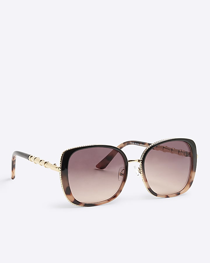 Black Metal Round Gold Trim Sunglasses