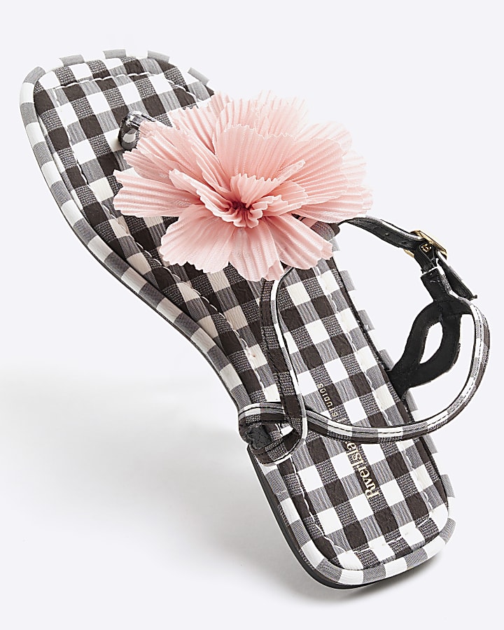 Black Gingham Flower Toe Thong Flat Sandals